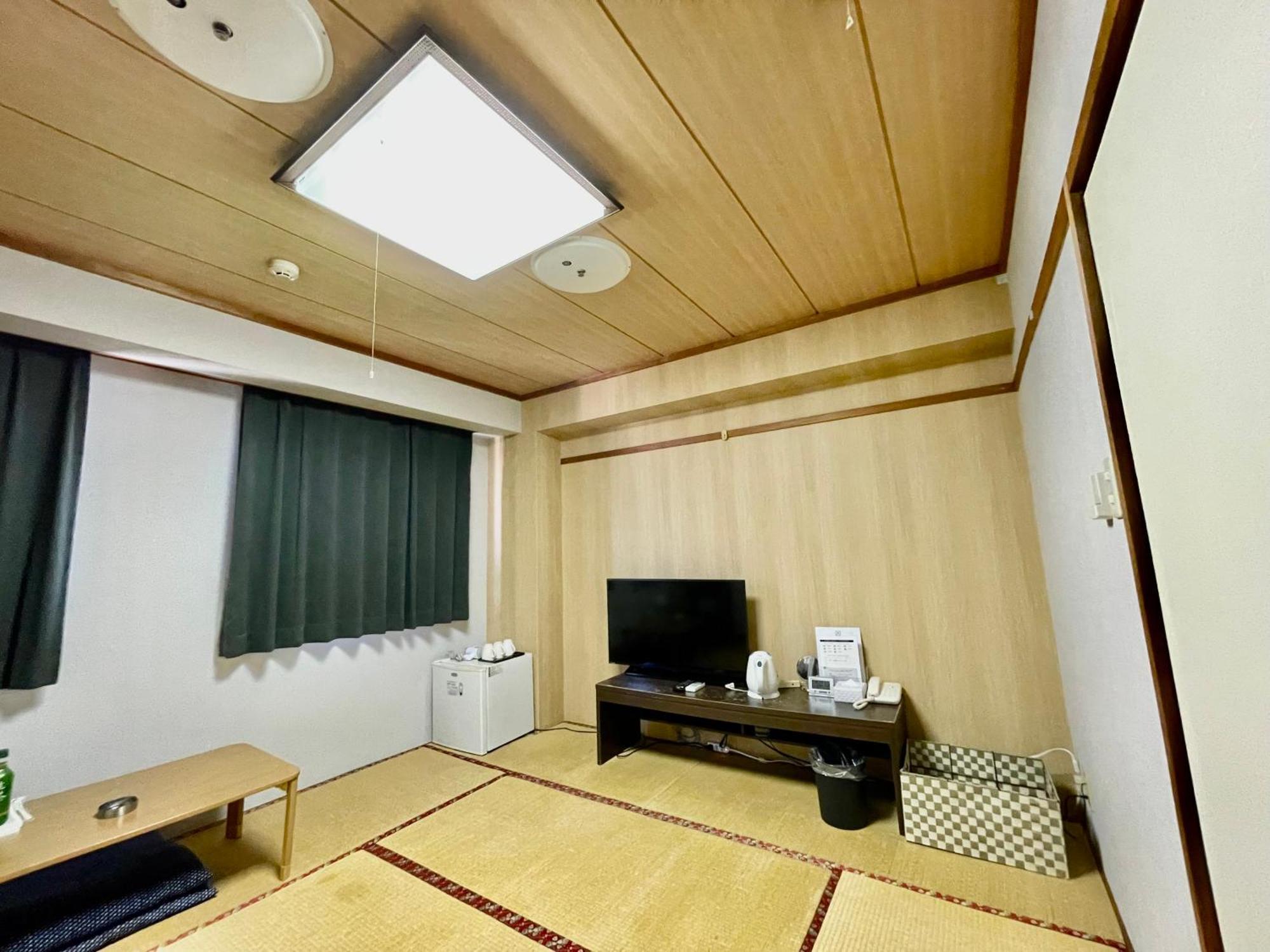 Hotel Select Inn Saitama Moroyama Ogose Extérieur photo